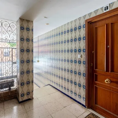 Apartment Golondrinas 3 Y 2 Banos En Triana Seville
