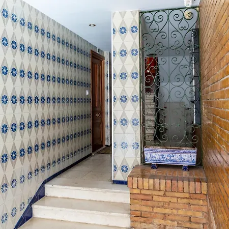 Apartment Golondrinas 3 Y 2 Banos En Triana Seville